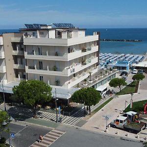 Miomar Beach Hotel